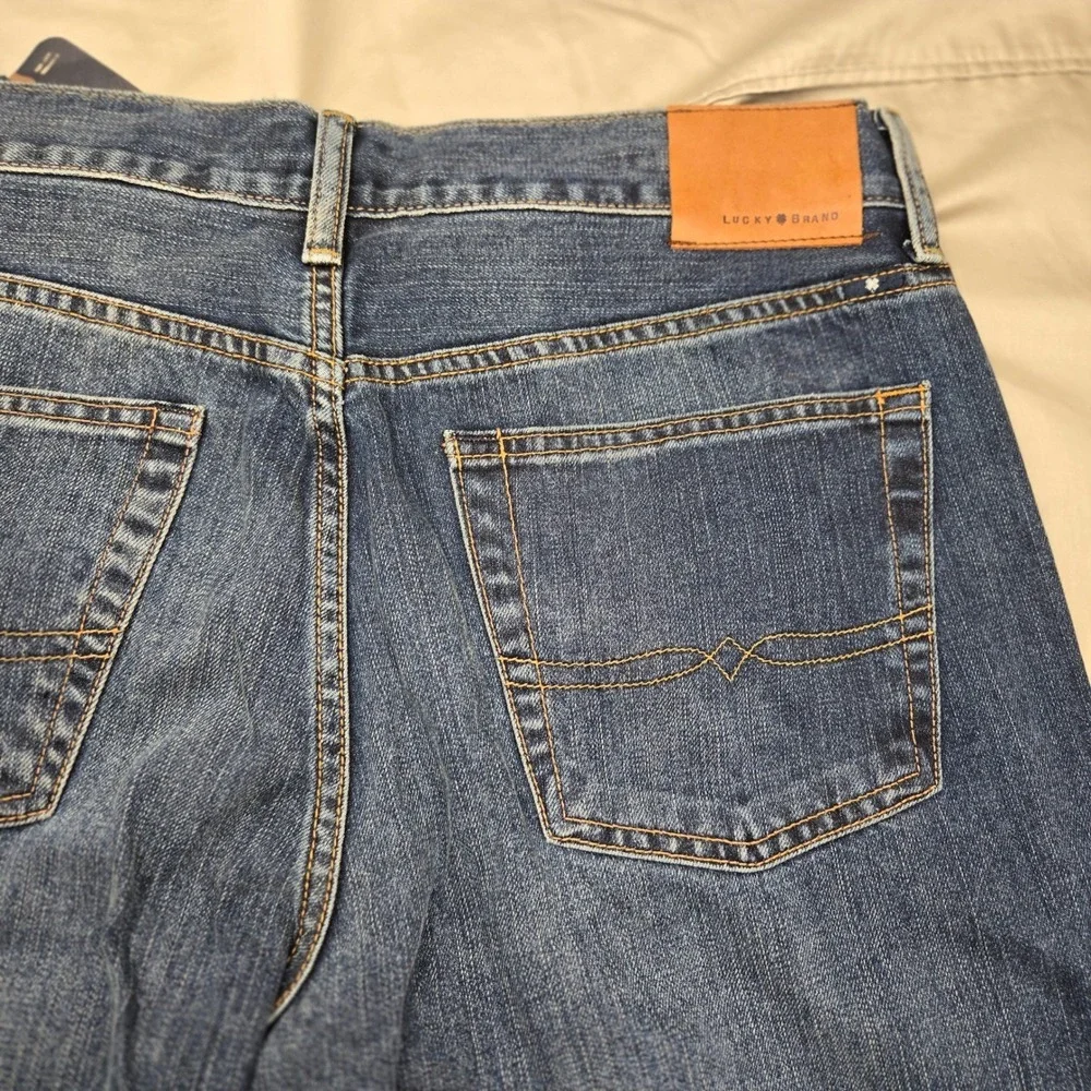Lucky Brand 181 Relaxed Straight Mens Jeans Blue Denim 34x30 NWT
